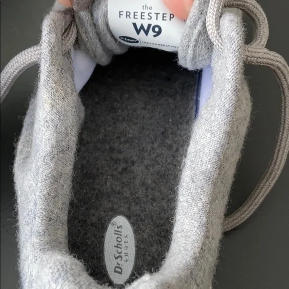 Gray Luxuriously soft walking shoes - Picture 3 of 3